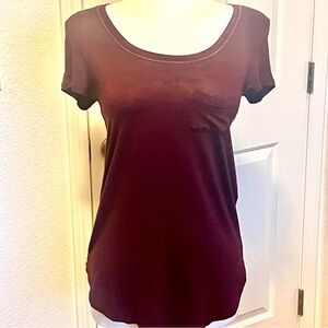 Women's Burgundy Scoop Neck Top by White House Black Market with Gold stitching